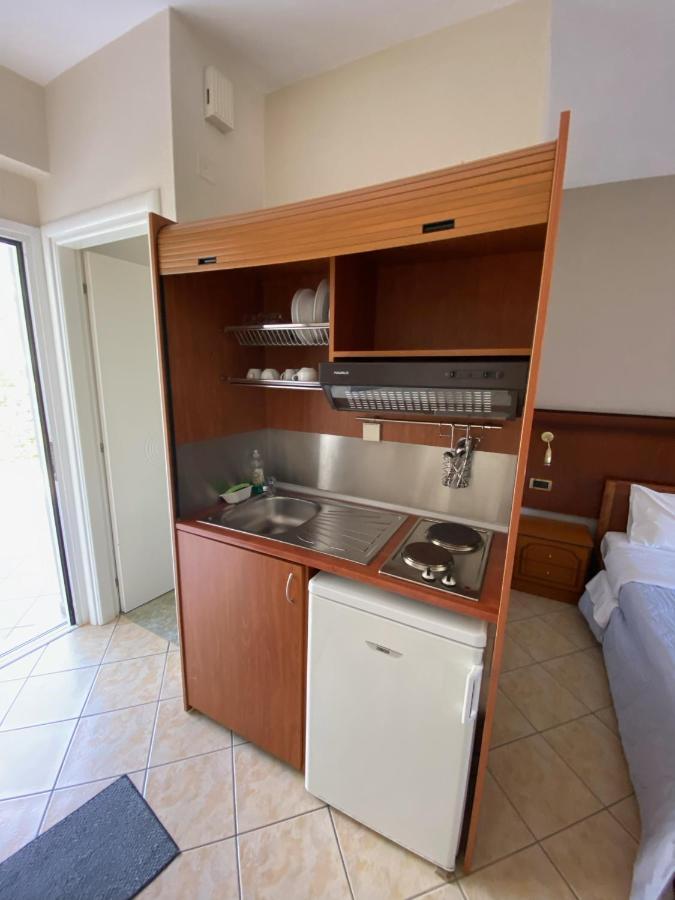Paradosi Rooms Igoumenitsa Exterior foto