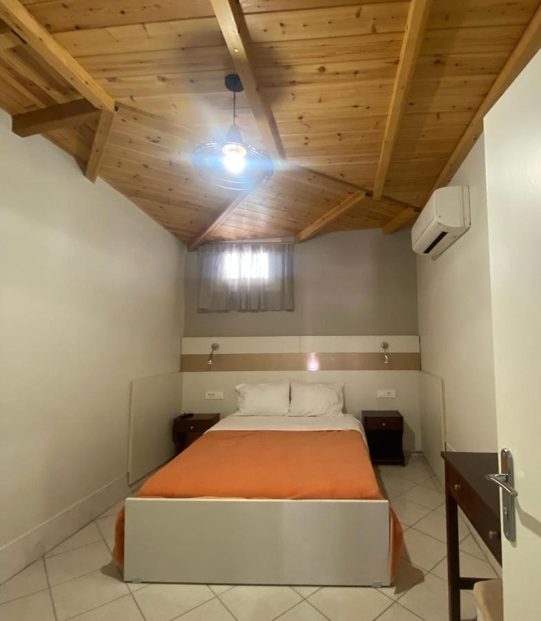 Paradosi Rooms Igoumenitsa Exterior foto